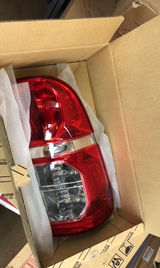 اسطبات خلفية هايلكس جديدة 