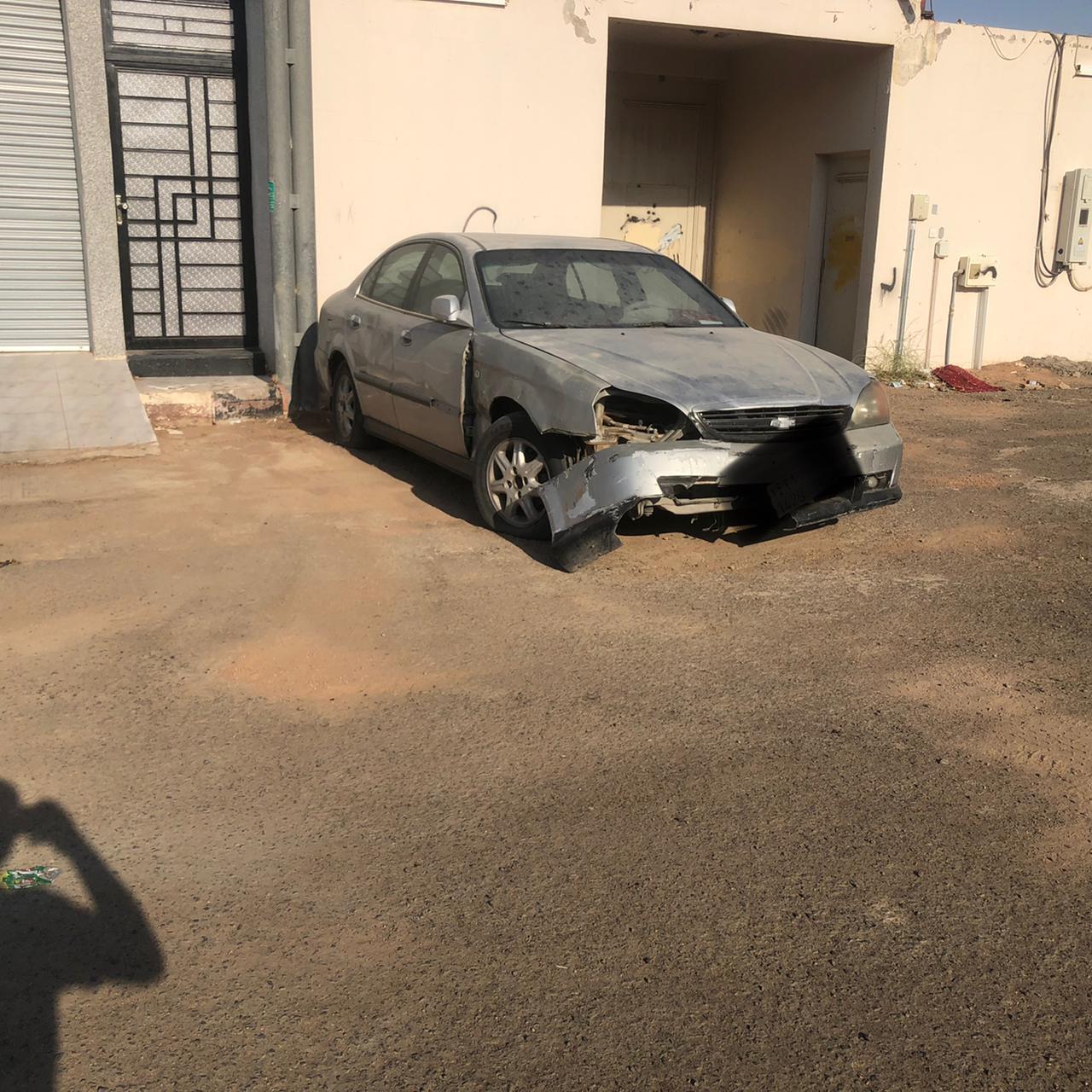 سيارة ابيكا 2006